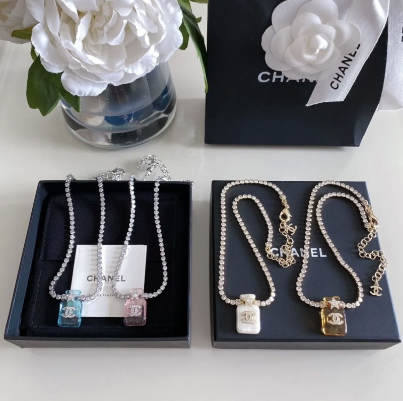 Chanel Necklaces